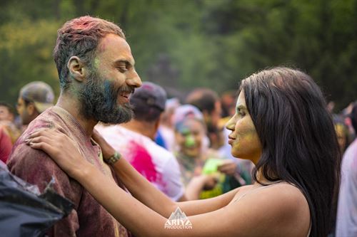 LIOVE THE MOMENT FESTIVAL